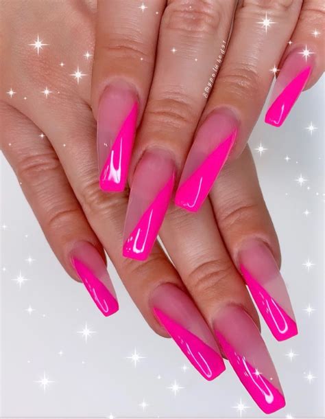 hot pink acrylic nails|More.